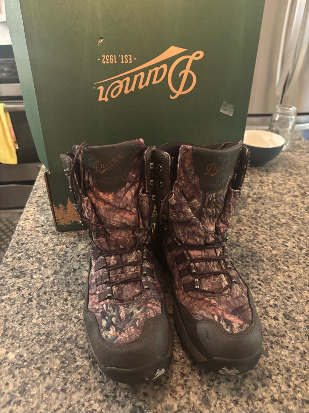 Danner Black Insulated Boot Interior with 3M Thinsulate Label